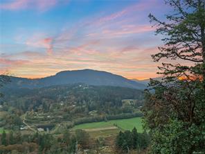 8030 Trans Canada Hwy — listing photo 35 of 41