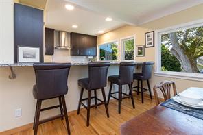 1 Briar Pl — listing photo 35 of 98
