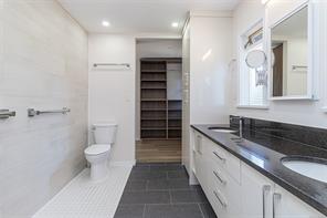 1 Briar Pl — listing photo 42 of 98