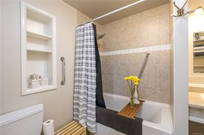 626 16th St — listing photo 18 of 29