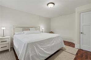1064 Beverley Pl — listing photo 33 of 88