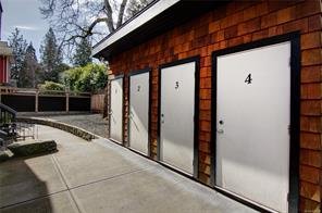 1064 Beverley Pl — listing photo 69 of 88