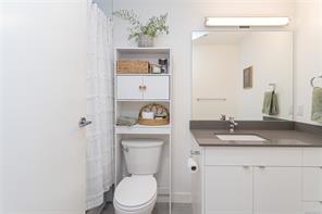 312-991 McKenzie Ave — listing photo 19 of 37