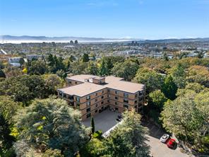 207-2930 Cook St — listing photo 44 of 52