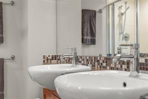605-732 Cormorant St — listing photo 15 of 37