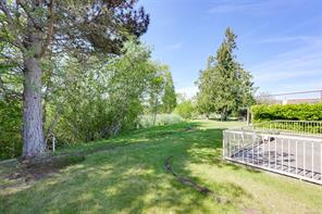 574 Cedar Cres — listing photo 20 of 66