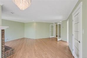 574 Cedar Cres — listing photo 21 of 66