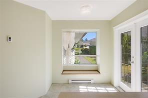 574 Cedar Cres — listing photo 31 of 66