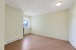 574 Cedar Cres — listing photo 42 of 66