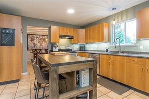 1111 Fern Ridge Dr — listing photo 17 of 61