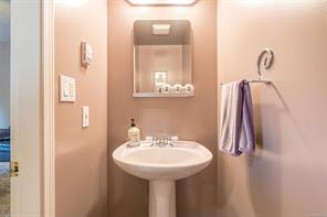 1111 Fern Ridge Dr — listing photo 37 of 61