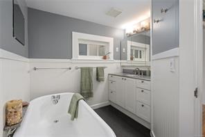 118 Finlayson St — listing photo 26 of 37