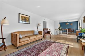 2158 Downey Ave — listing photo 19 of 99