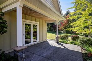1063 Kincora Lane — listing photo 67 of 76