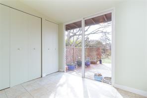 1747 Newton St — listing photo 17 of 38