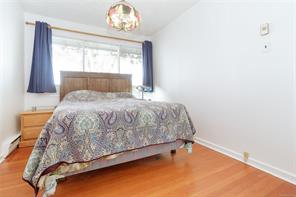 1747 Newton St — listing photo 19 of 38