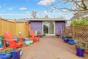 1747 Newton St — listing photo 30 of 38