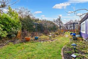 1747 Newton St — listing photo 33 of 38