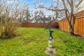 1747 Newton St — listing photo 36 of 38