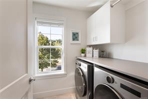 3517 Ryder Hesjedal Way — listing photo 24 of 56