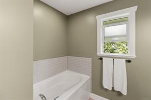 595 Sarum Rise Way — listing photo 36 of 73
