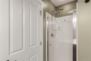 595 Sarum Rise Way — listing photo 39 of 73