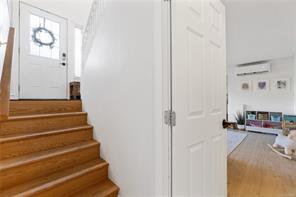 549 Doreen Pl — listing photo 24 of 40