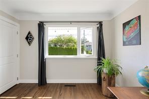 3221 Service St — listing photo 22 of 45