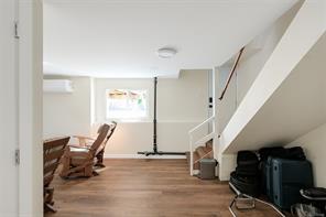 3221 Service St — listing photo 30 of 45