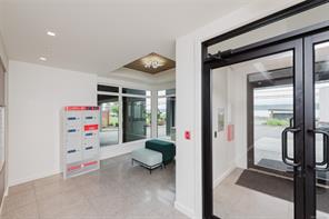 504-684 Island Hwy — listing photo 21 of 48