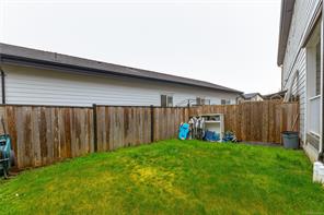 17 Saanich Ridge Dr — listing photo 39 of 48