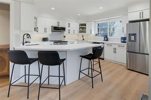943 Linkleas Ave — listing photo 17 of 57