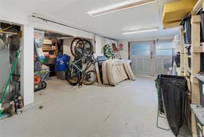 943 Linkleas Ave — listing photo 34 of 57