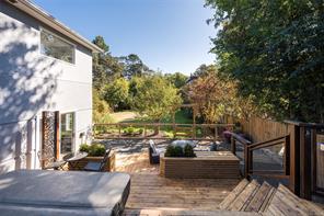 943 Linkleas Ave — listing photo 35 of 57