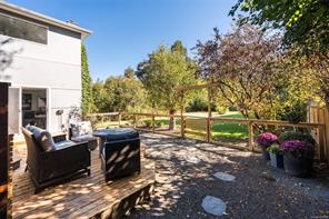 943 Linkleas Ave — listing photo 36 of 57