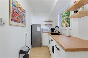 943 Linkleas Ave — listing photo 41 of 57