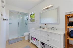 943 Linkleas Ave — listing photo 46 of 57