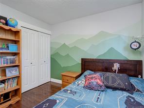 2271 Alicia Pl — listing photo 17 of 35