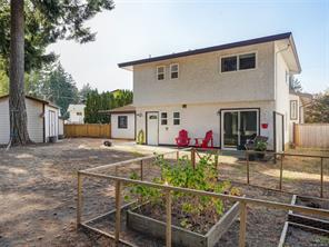 2271 Alicia Pl — listing photo 30 of 35