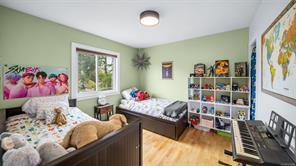 558 Kenneth St — listing photo 21 of 43