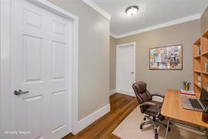 1622 Camosun St — listing photo 25 of 54