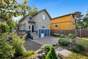 1622 Camosun St — listing photo 30 of 54
