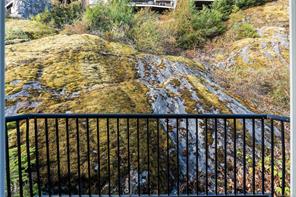 2079 Longspur Dr — listing photo 23 of 35
