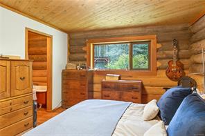 9025 Gilgan St — listing photo 17 of 46