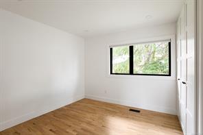 1601 Mileva Lane — listing photo 30 of 59