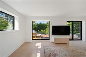 1601 Mileva Lane — listing photo 34 of 59