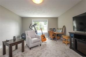 2763 Fife Pl — listing photo 20 of 57