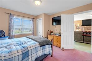 275 Bayview Ave — listing photo 24 of 98