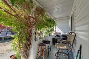 275 Bayview Ave — listing photo 56 of 98