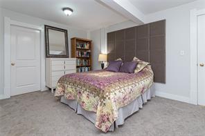 875 Richmond Ave — listing photo 45 of 71